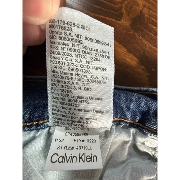 Calvin Klein Mens Straight Denim Shorts Blue Medium Wash W36 40719LU - Picture 8 of 12